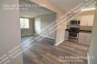 704 McMakin St in Raleigh, NC - Building Photo - Building Photo