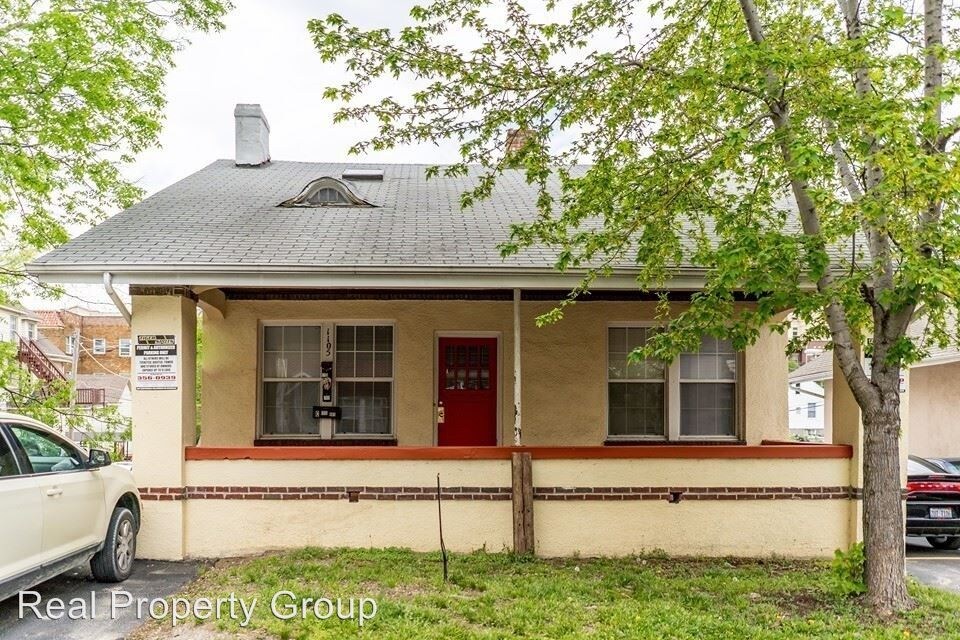 1105 Hamilton Way in Columbia, MO - Building Photo