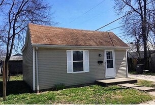 1313 N Lafayette Ave in Evansville, IN - Building Photo