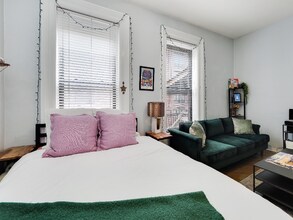 1561 N Wells St in Chicago, IL - Building Photo - Building Photo