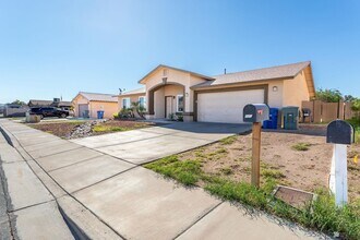 8807 E 26th St in Yuma, AZ - Building Photo - Building Photo