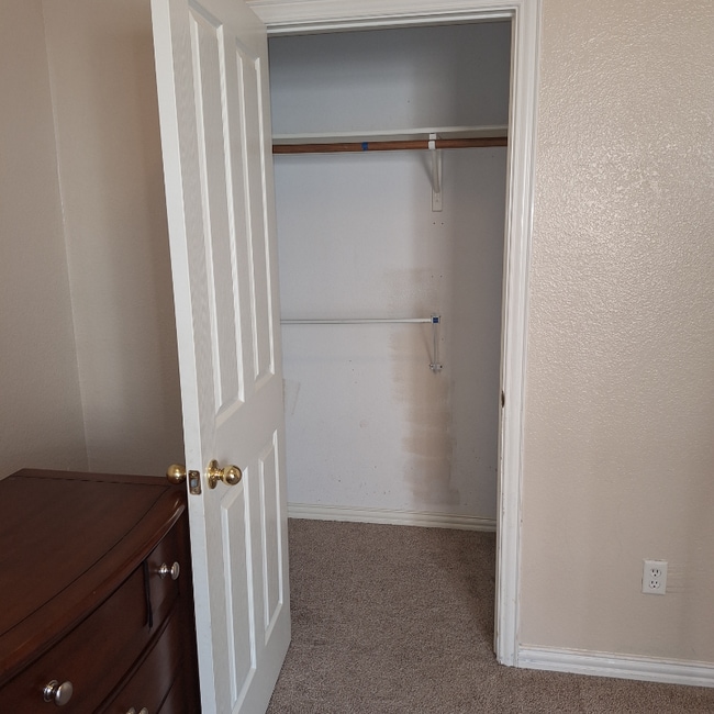 4553 Jousting Ln in Grand Prairie, TX - Building Photo - Building Photo