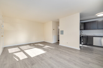 Springfield Green Apartments in Morton, PA - Foto de edificio - Interior Photo