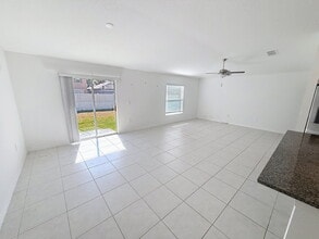 4227 Bridle Booster Wy in Lakeland, FL - Building Photo - Building Photo