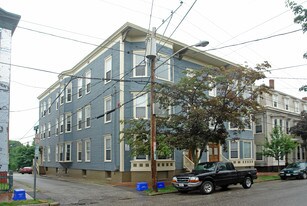 285 Brackett St Apartments