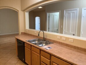 3141 Zia St NE in Rio Rancho, NM - Building Photo - Building Photo