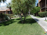 291 E Mel Ave-Unit -210 in Palm Springs, CA - Foto de edificio - Building Photo