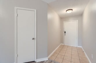 1304 Seabrook Dr in Plano, TX - Building Photo - Building Photo