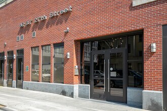 IVY28 in Long Island City, NY - Building Photo - Building Photo