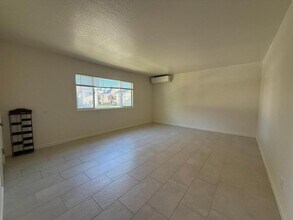 1817 Piedmont Way in Roseville, CA - Building Photo - Building Photo