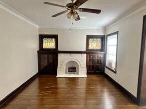 1310 W Thorndale Ave in Chicago, IL - Foto de edificio - Building Photo