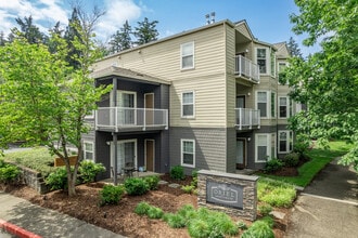 Oriel Apartments in Portland, OR - Foto de edificio - Building Photo