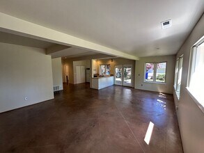 7107 SW 29th Ave in Portland, OR - Building Photo - Building Photo