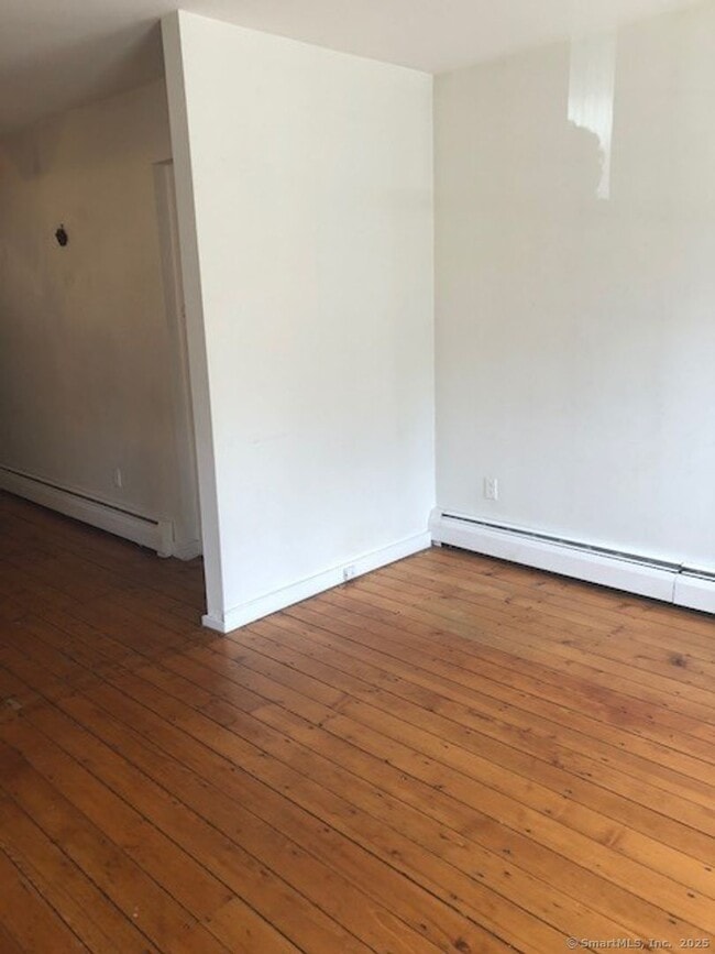 72 Mechanic St in New Haven, CT - Building Photo - Building Photo
