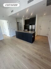 306 W 48th St in New York, NY - Building Photo - Building Photo