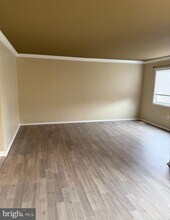 12677 Castile Ct in Woodbridge, VA - Building Photo - Building Photo