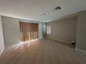 8278 SW 29th St in Miramar, FL - Building Photo - Building Photo