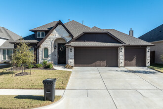 Ridge Ranch by Bloomfield Homes in Mesquite, TX - Building Photo - Building Photo