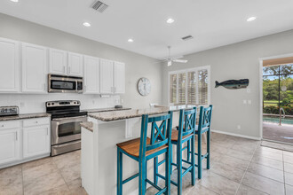 9286 Spanish Moss Way in Bonita Springs, FL - Building Photo - Building Photo