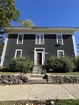 406 N State St in Ann Arbor, MI - Building Photo