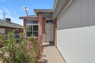 12145 St Francis Ct in El Paso, TX - Foto de edificio - Building Photo