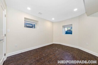 70 Stanley Ave in Medford, MA - Building Photo - Building Photo
