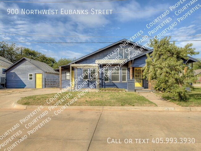 property at 900 NW Eubanks St