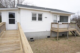 1021 F St in New Bern, NC - Building Photo - Building Photo