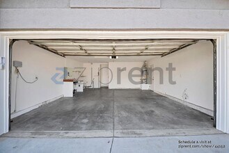27015 Hemingway Ct in Menifee, CA - Building Photo - Building Photo
