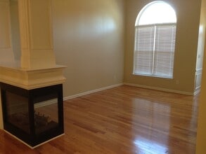 15281 Eric Kyle Dr in Huntersville, NC - Foto de edificio - Building Photo