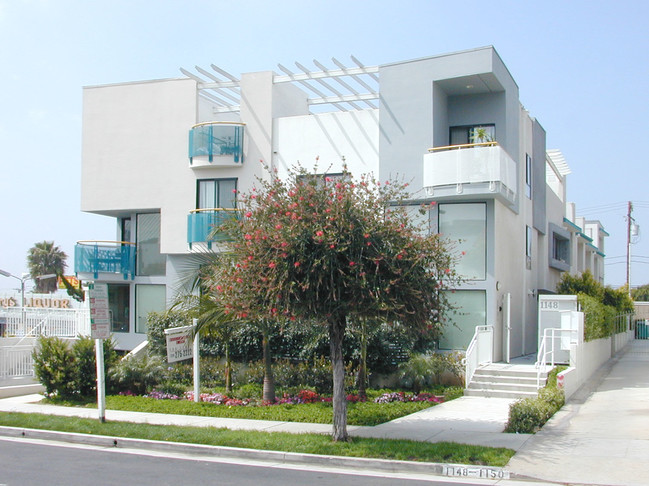 1148 Stanford St in Santa Monica, CA - Building Photo - Building Photo