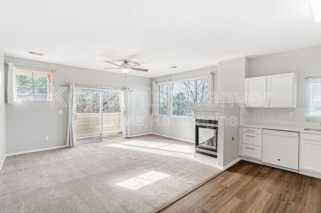 16801 E Hawaii Dr in Aurora, CO - Building Photo - Building Photo