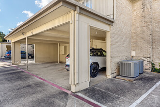 2622 Custer Pky, Unit Apt. D in Richardson, TX - Foto de edificio - Building Photo