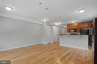 1515 W Oxford St in Philadelphia, PA - Building Photo