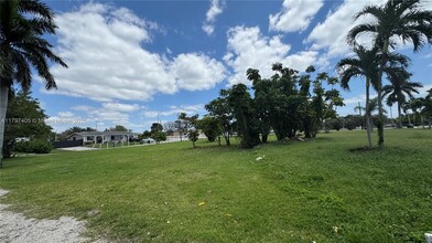 11434 NW 22nd Ave in Miami, FL - Building Photo - Building Photo