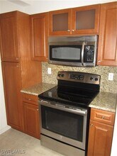 8560 Violeta St in Bonita Springs, FL - Building Photo - Building Photo