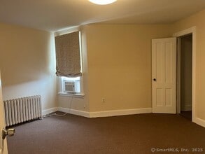 7 Fairview Ave in Norwalk, CT - Building Photo - Building Photo