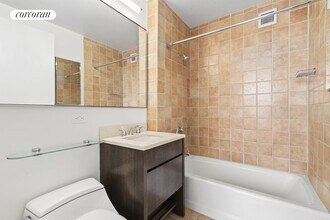 305 E 63rd St in New York, NY - Building Photo - Building Photo