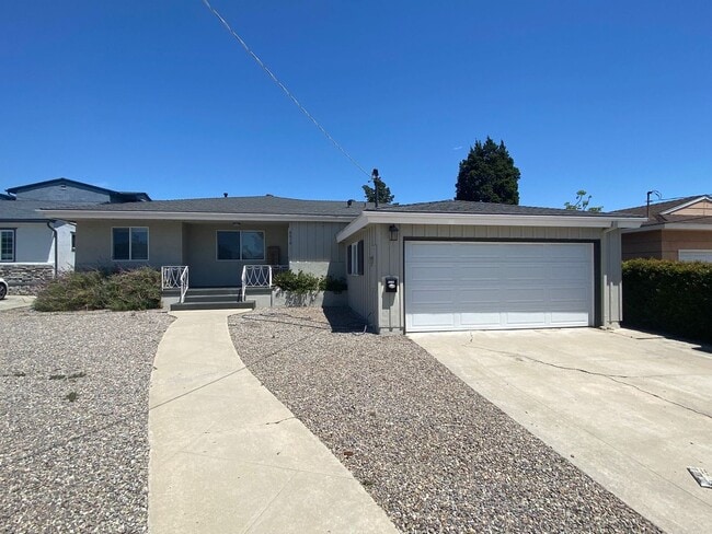 5616 Dorothy Way