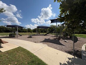 6506 Linda Ln in Austin, TX - Building Photo - Building Photo