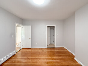 27 Carroll St, Unit 1 in Chelsea, MA - Building Photo - Building Photo