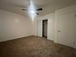 480 Iona Ave in Lemoore, CA - Building Photo - Building Photo