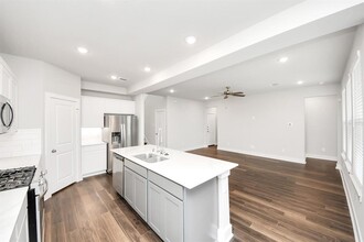 10518 Moon Vly Ln in Rosharon, TX - Building Photo - Building Photo