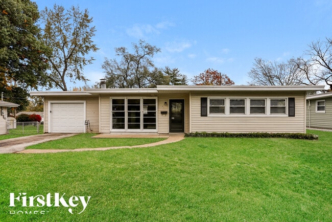 property at 43 Marquette Dr