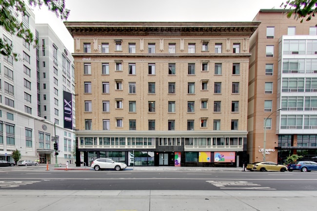 The Brooklyn (Furnished Rooms) in Oakland, CA - Building Photo - Building Photo
