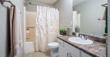 The Colony at South Park in Aiken, SC - Building Photo - Building Photo