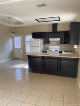 4701 N Cypress St in Pharr, TX - Building Photo - Building Photo