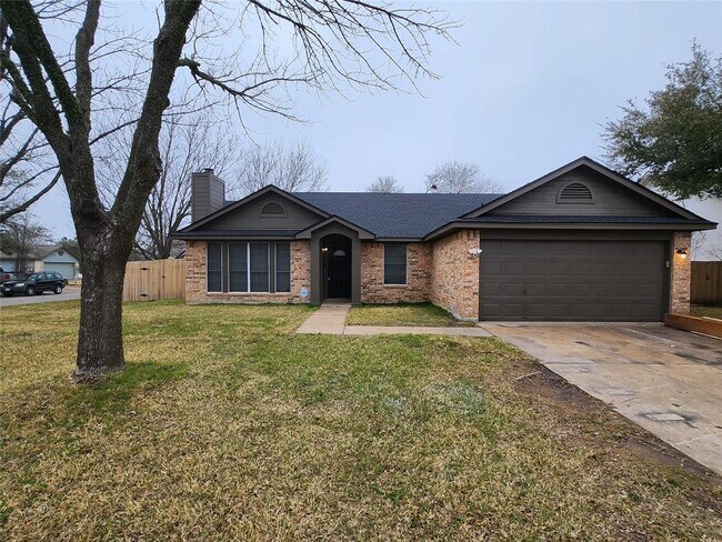 201 Quail Cir in Hutto, TX - Building Photo - Building Photo