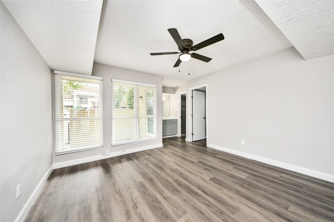 property at 781 Country Pl Dr
