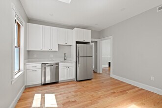 19 Taft St, Unit 1 in Boston, MA - Building Photo - Building Photo